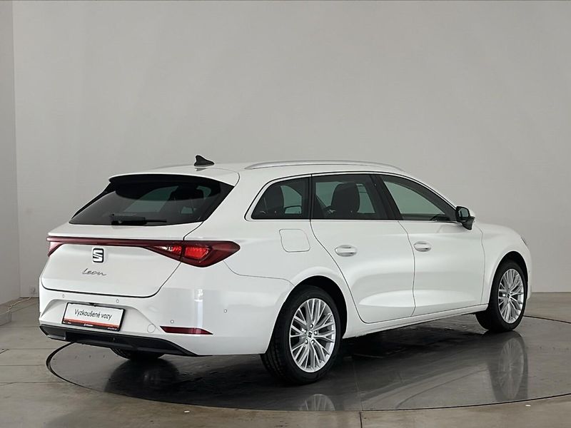Seat Leon Xcellence - fotka 2 z 31