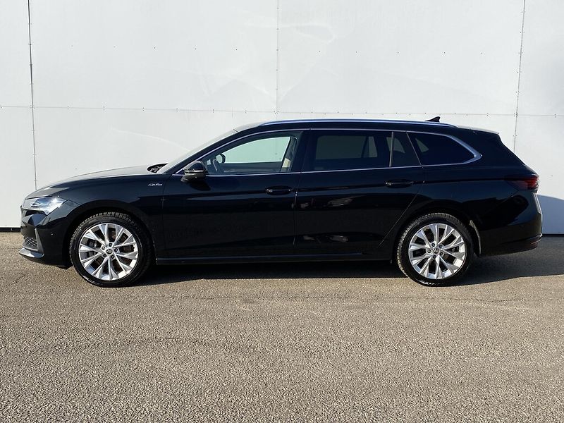 Škoda Superb Combi 2,0 TDI 142 kW L&K DSG - fotka 4 z 29