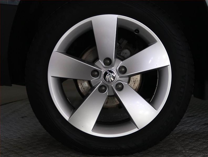 Škoda Karoq (2020) Style 1.5 TSI - fotka 14 z 20