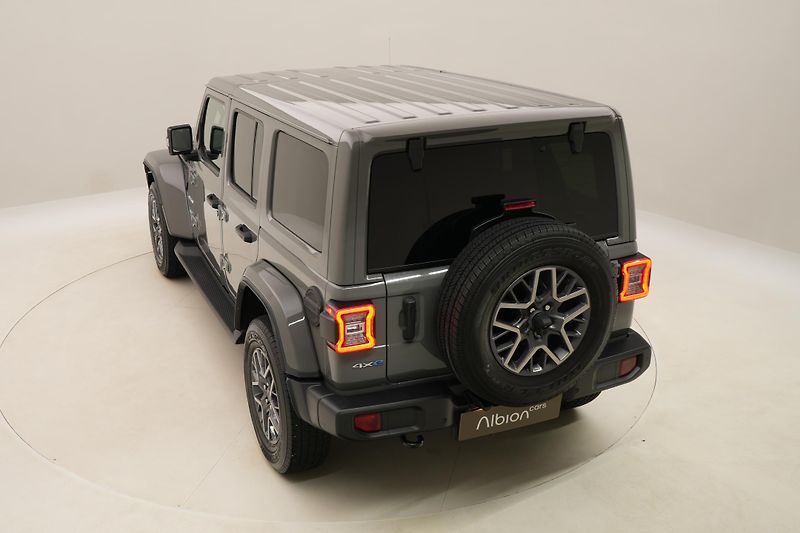 Jeep Wrangler UNLIMITED PHEV 4xE CZ 1.maj - fotka 17 z 61