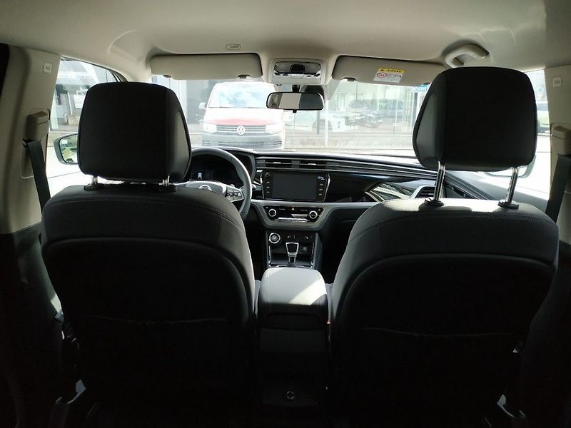 KGM Korando 1.5T, SMART,2WD, AT, SKLADEM - fotka 10 z 35