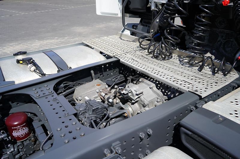 Mercedes-Benz Actros (2022)  L / 1851 / ACC / E 6 / MP 5 / - fotka 46 z 54