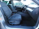 Volkswagen Passat Variant Business 2.0 TDI DSG - náhled 21