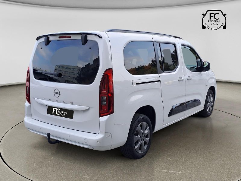Opel Combo (2024) 1.5CDTI 96kW Elegance AT 7míst - fotka 5 z 15