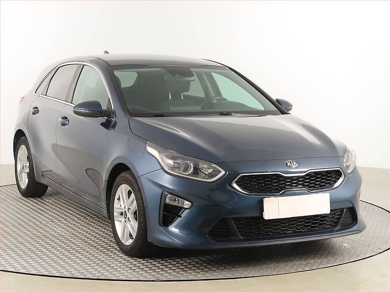 Kia Ceed (2021) Gold 1.5 T-GDI, Automat - fotografie inzerátu