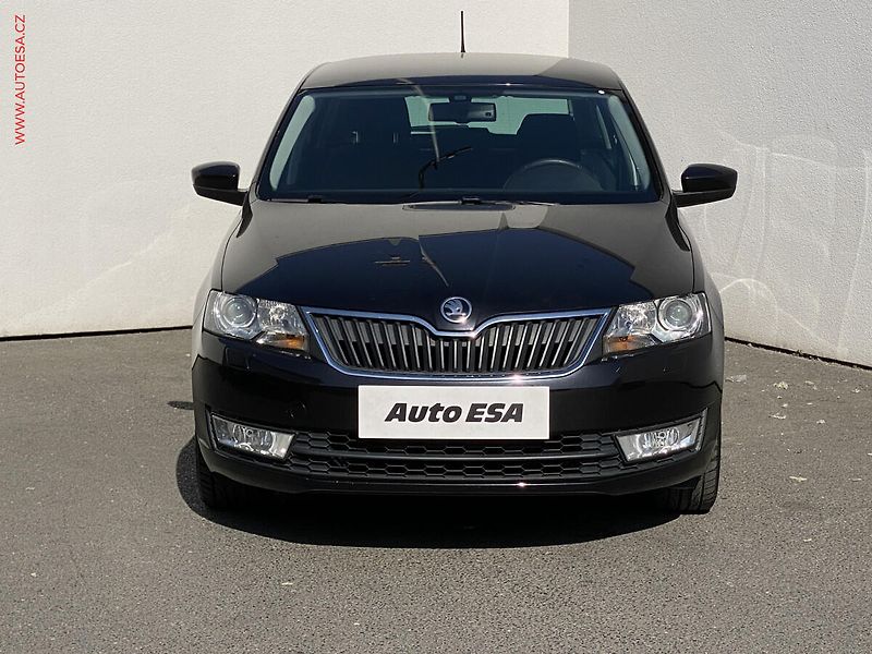 Škoda Rapid (2015) 1.2 TSi, Edition, +kola - fotka 2 z 17