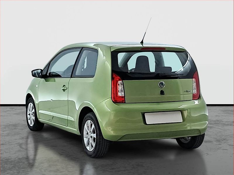 Škoda Citigo (2011) 1.0 MPI, po STK, rezervace - fotka 4 z 12
