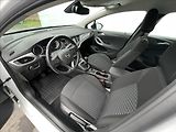 Opel Astra 1,5 CDTi Edition ST PDC+AC - náhled 4