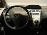 Toyota Yaris (2007) 1.0i, ČR, Klima - náhled 11