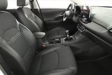 Hyundai i30 (2022) Style 1.5 T-GDI MHEV, ČR,1.maj - náhled 7