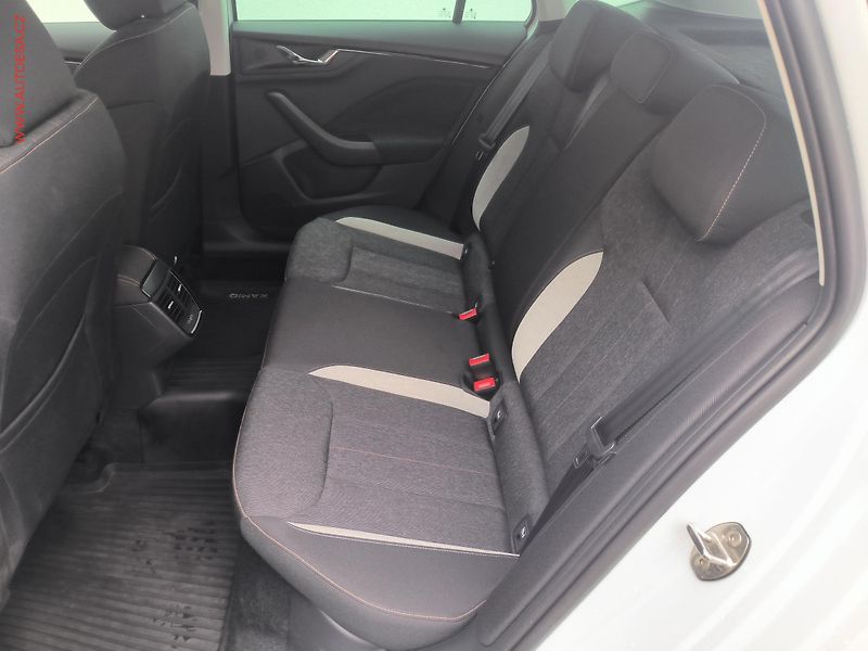 Škoda Kamiq (2021) 1.0 TSi, 2.maj,ČR, Style, DSG - fotka 10 z 25