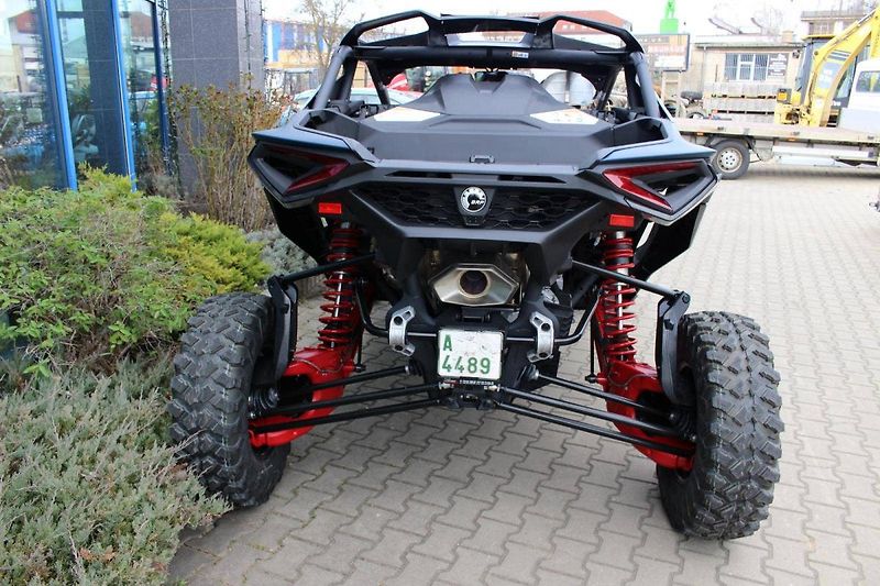 Can-Am Maverick R (2025) XRS DCT SAS MY 2025 SKLADEM - fotka 7 z 9