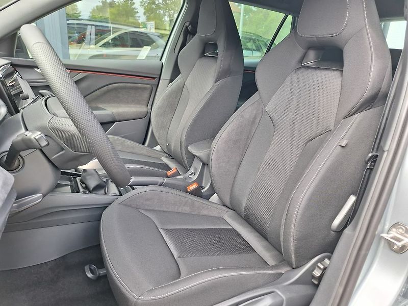 Škoda Kamiq Dynamic 1,0TSI 85kW - fotka 10 z 11