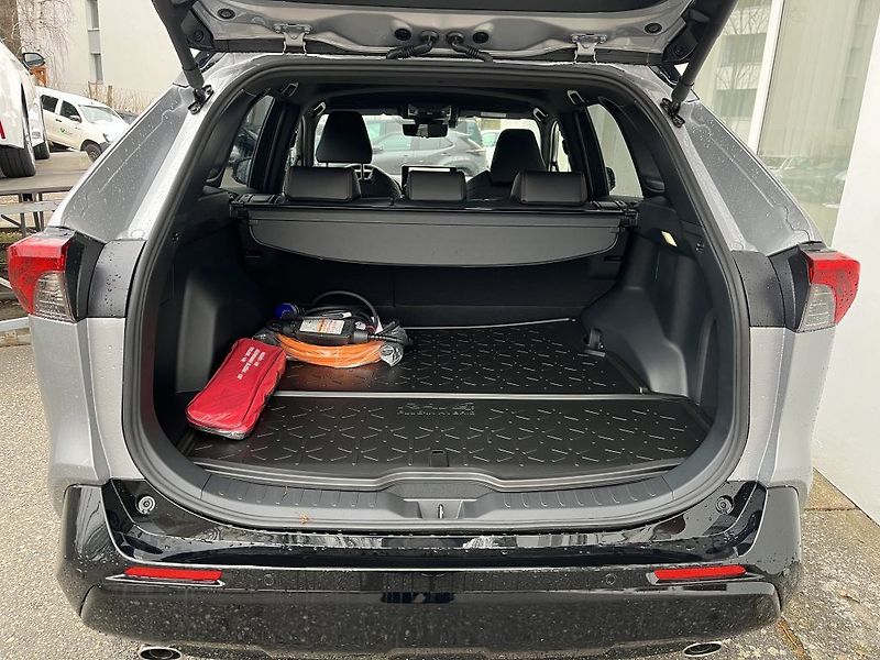 Toyota RAV4 2.5 PHEV Selection - fotka 7 z 33