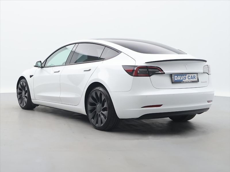 Tesla Model 3 LR 4WD Performance SOH 99% - fotka 5 z 28