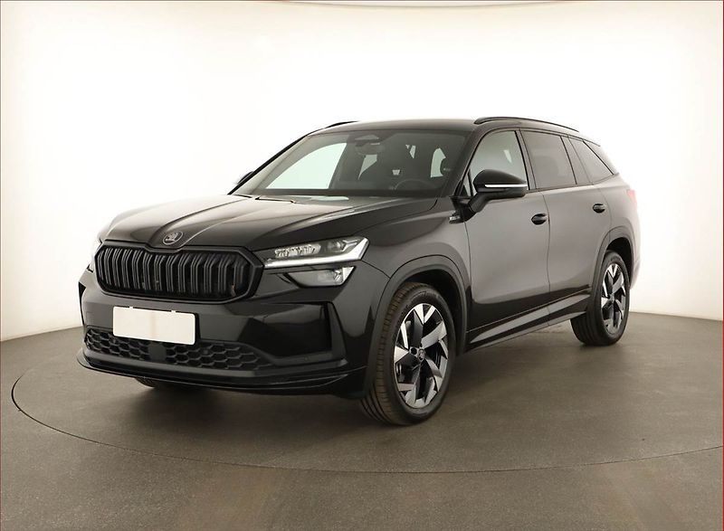 Škoda Kodiaq (2025) 2.0 TDI, SPORTLINE, 4X4, DPH - fotka 2 z 20