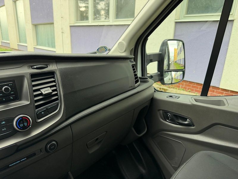 Ford Transit 2,0 TDCi / 7-místný / valník / - fotka 19 z 19