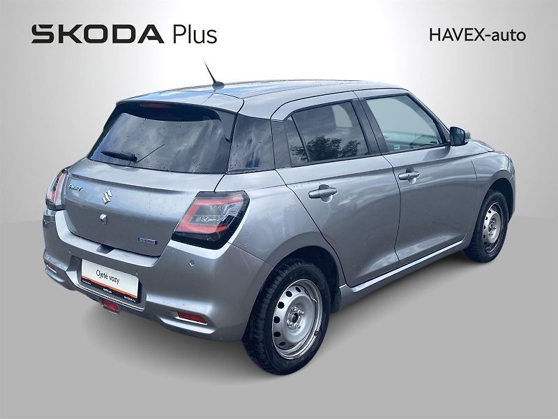 Suzuki Swift (2024) 1,2 4x4 - fotka 2 z 26