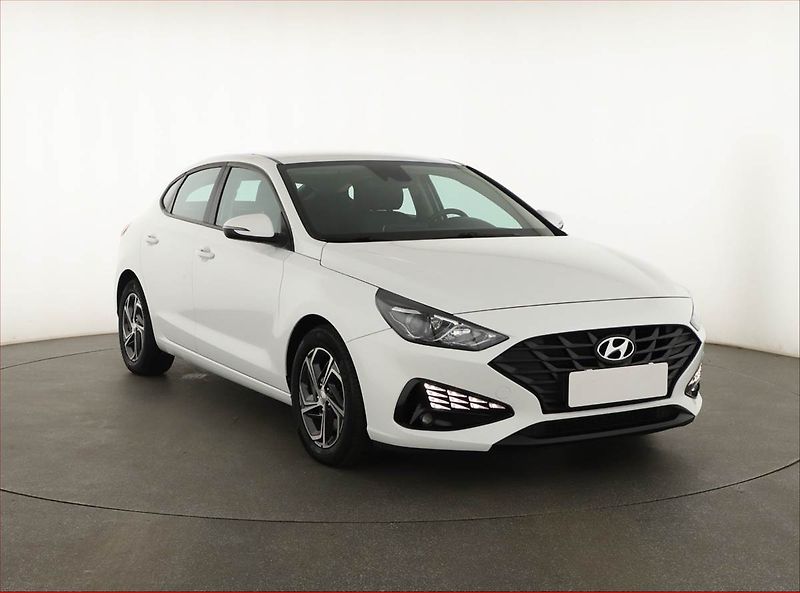 Hyundai i30 (2021) 1.0 T-GDI, ČR,1.maj - fotografie inzerátu