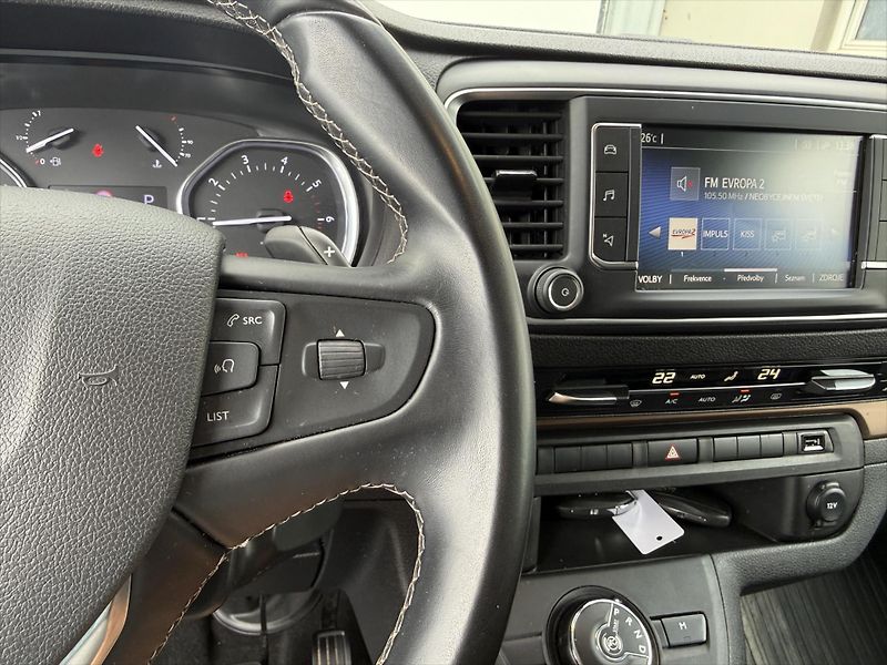 Toyota ProAce Verso 2,0 FAMILY L1 COMFORTNAVI - fotka 13 z 20