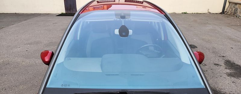 Citroën Grand C4 Picasso (2016) 1.6 HDI 7 MÍST ČR - fotka 34 z 43