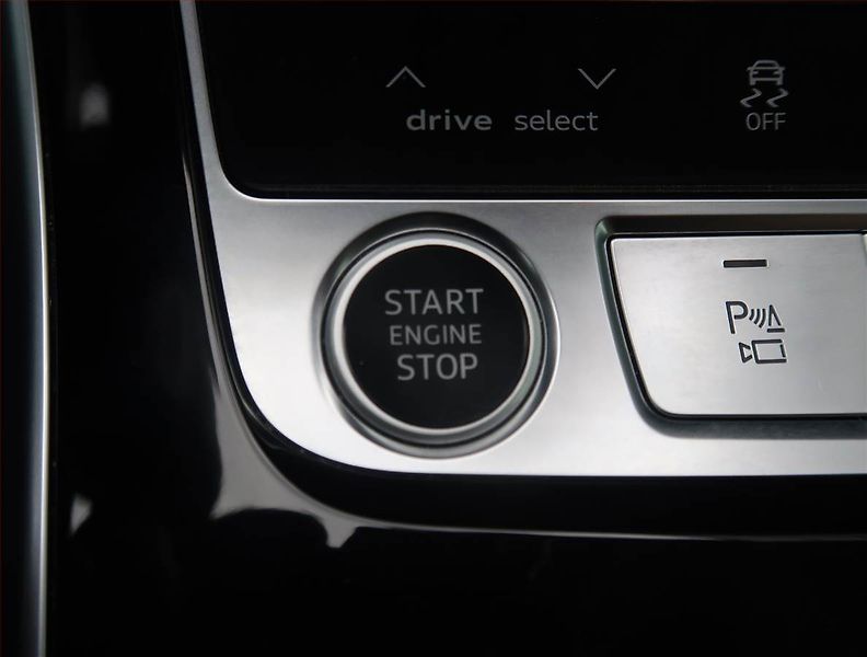 Audi Q8 (2021) 50 TDI - fotka 20 z 24
