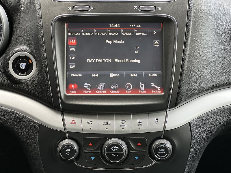 Fiat Freemont 2.0MJT 4x4 AUTOMAT 7MÍST KŮŽE  - fotka 23 z 50
