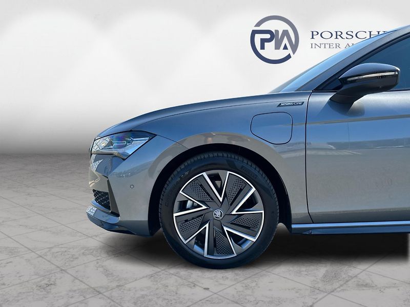 Škoda Superb iV 1,5 TSI / 150 kW Sportline - fotka 9 z 23