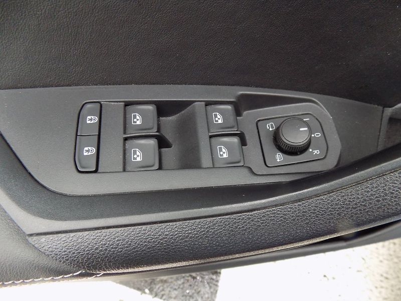 Škoda Kodiaq (2022) 2.0TDI/4x4/DSG/Full-LED/NAVI/ - fotka 24 z 48