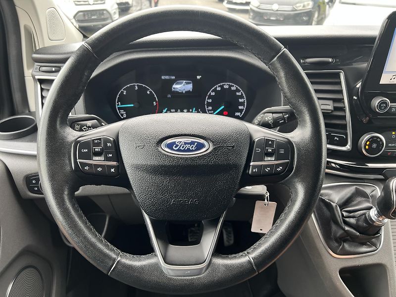 Ford Tourneo Custom 2.0TDCi TITANIUM 8MÍST ČR DPH - fotka 16 z 44