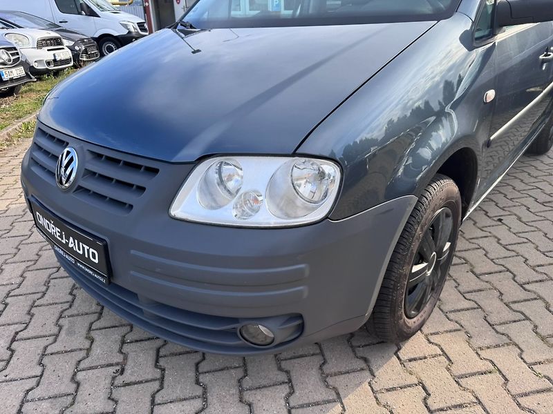 Volkswagen Caddy (2009) 1,9 TDI 77 KW 2X ŠOUPAČKY STK - fotka 9 z 45