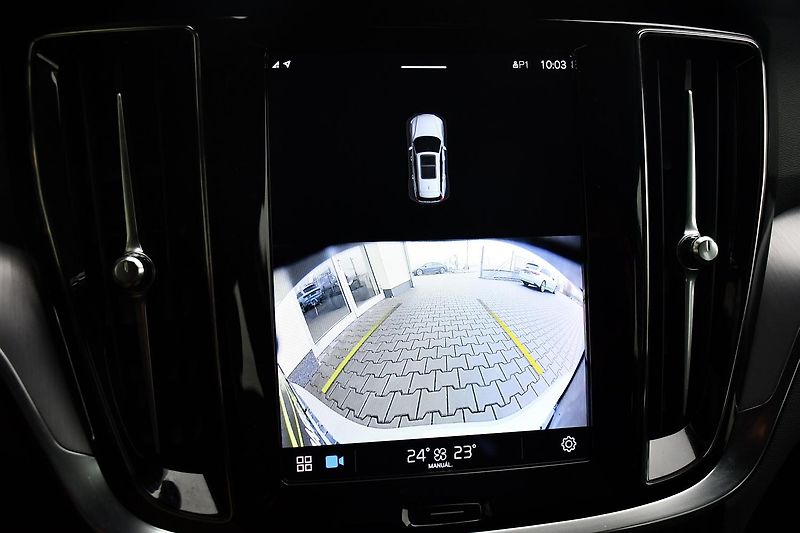 Volvo V60 2.0B4 LED NAV TAŽNÉ - fotka 32 z 49