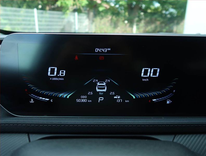 Dongfeng T5 EVO (2024) Luxury 1.5 Turbo - fotka 11 z 27