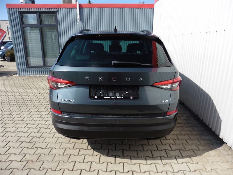 Škoda Kodiaq 2.0 TDi Style 4x4 DSG 7.míst!! - fotka 7 z 18