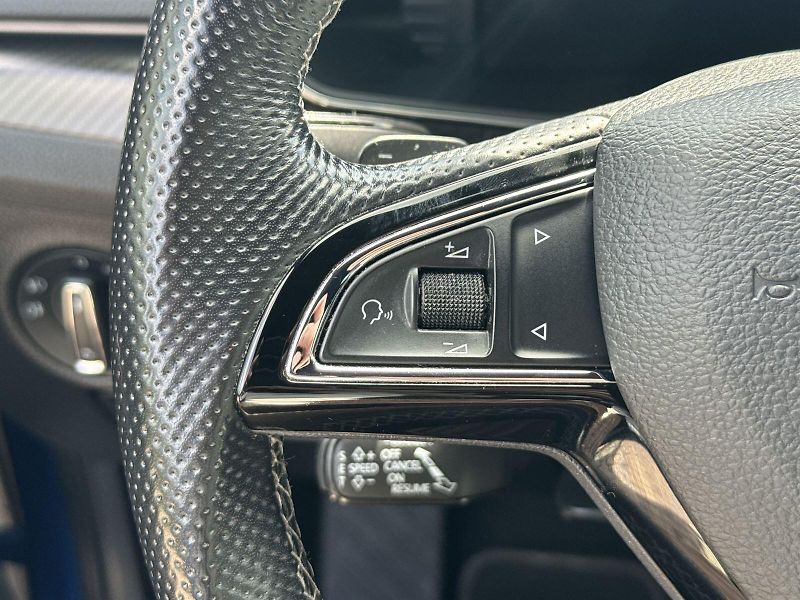 Škoda Superb (2020) 2.0 TSI 4x4 DSG SportLine - fotka 15 z 36