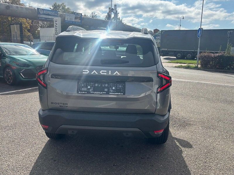 Dacia Bigster (2026) expression hybrid 155 - fotka 4 z 12