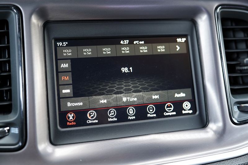 Dodge Challenger 3.6 V6 automat,/kůže/xenony - fotka 32 z 38