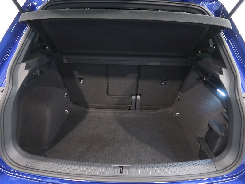 Volkswagen Tiguan (2022) R 2.0TSI 235KW DSG 4x4 - fotka 38 z 38