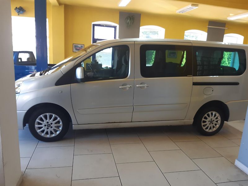 Citroën Jumpy 2.0HDI MULTISPACE 7míst L2 - fotka 4 z 21