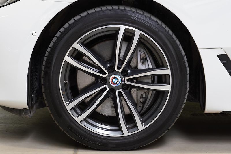BMW Řada 6 640i Xdrive,ČR,1.MAJ,DPH - fotka 12 z 32