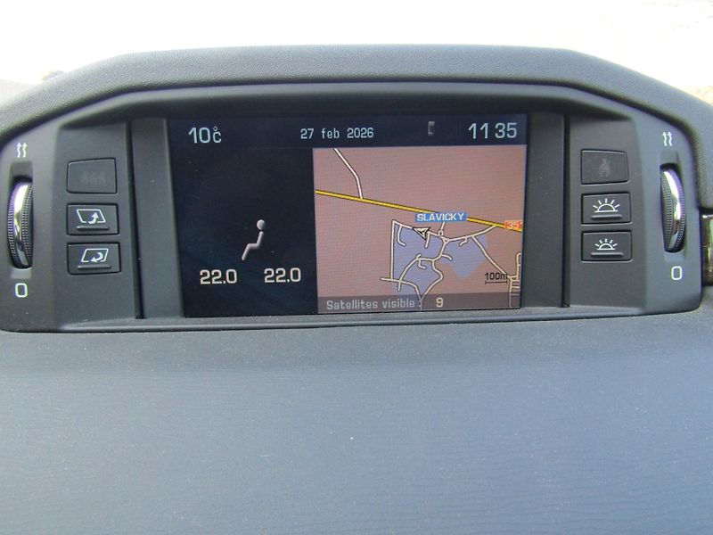 Citroën C6 (2008) 2.7 TDI AUTOMAT 1.MAJITEL - fotka 33 z 38