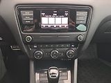 Škoda Octavia (2015) RS 2.0 TDI, Automat, Kůže - náhled 12