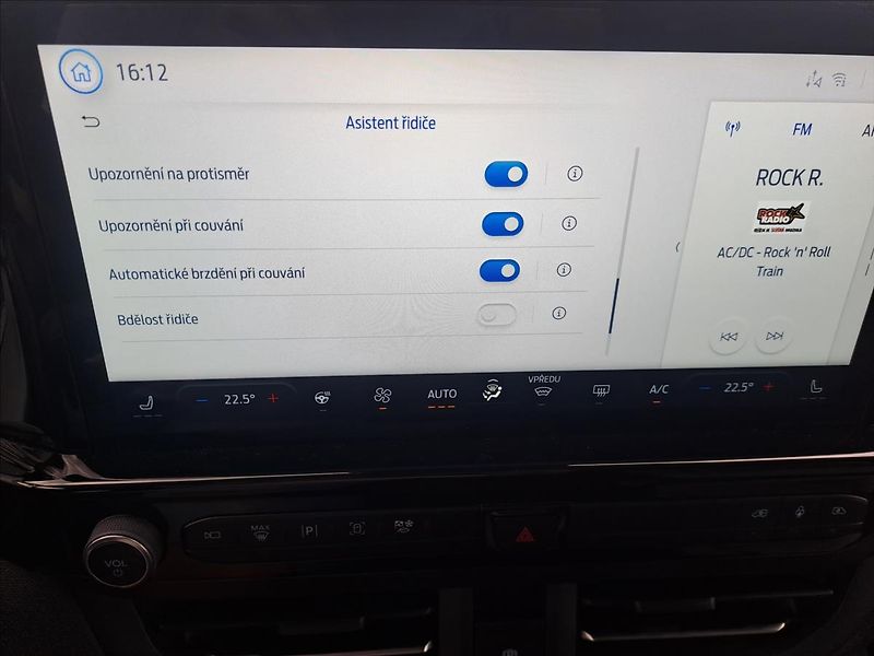 Ford Tourneo Custom 2,0 EcoBlueTitanium X L2 AWD - fotka 20 z 29