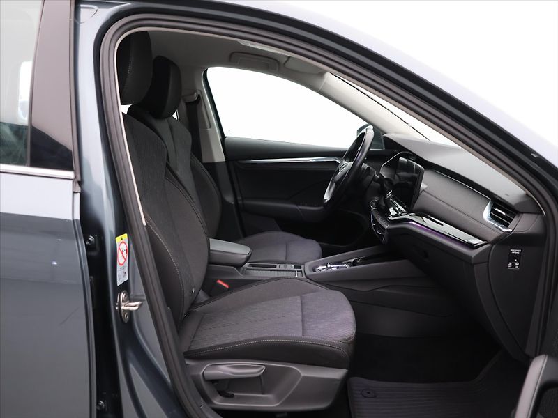 Škoda Octavia 2,0 TDI 110kW 4x4 DSG Style DP - fotka 11 z 20