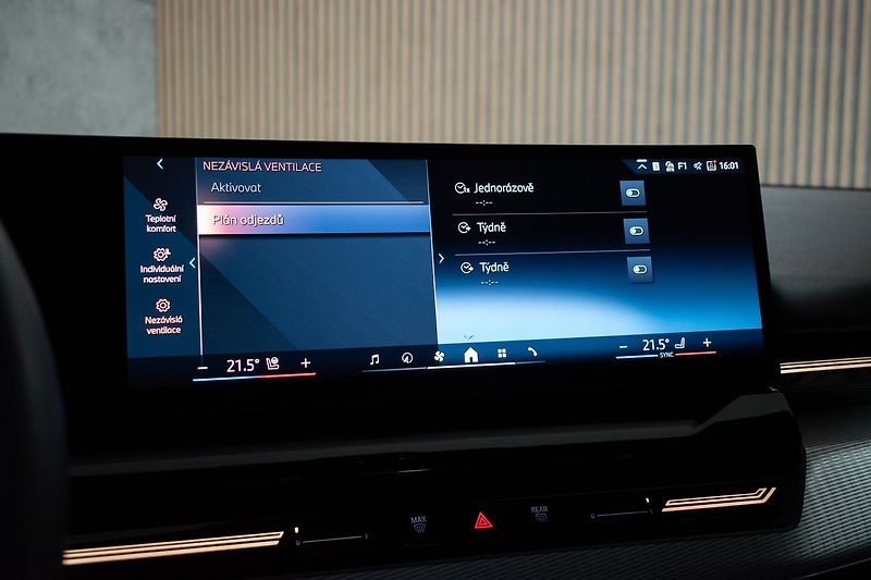 BMW Řada 5 540d xDrive ///M*ZÁRUKA*ČR 1.M - fotka 33 z 51