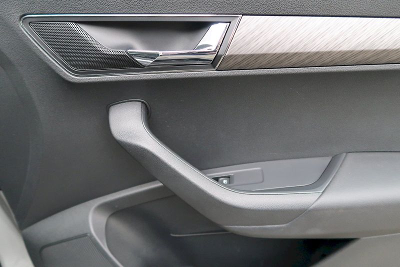 Škoda Karoq (2023) Style Plus 1,5 TSi/110 kW DSG - fotka 11 z 30