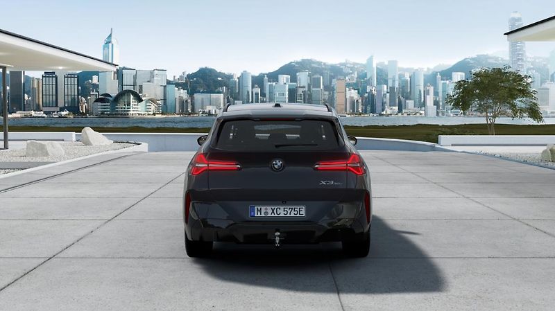 BMW X3 30e xDrive - fotka 6 z 14