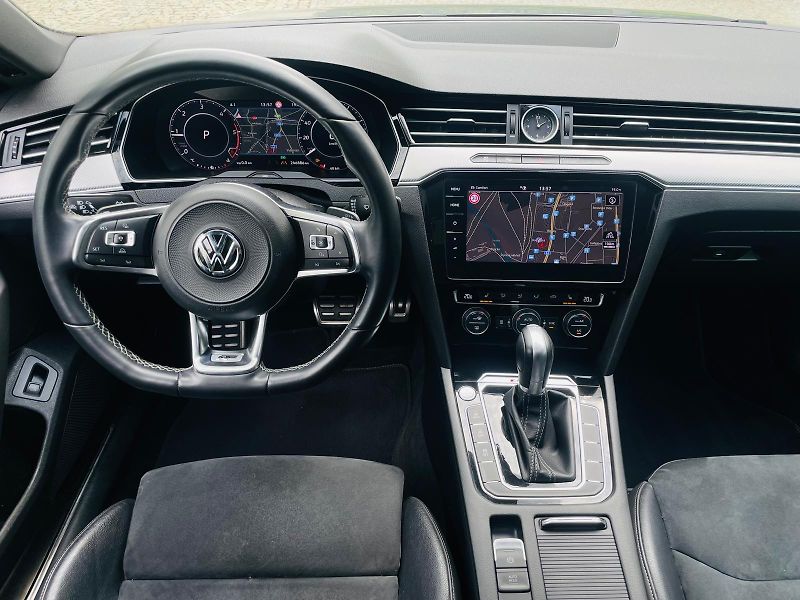 Volkswagen Arteon 2.0TDI 4x4 AUT FULL VÝBAVA ČR - fotka 23 z 59