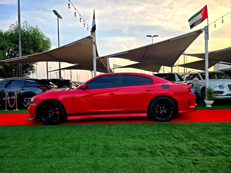 Dodge Charger (2022) Americký sedan s SRT kitem - fotka 6 z 14