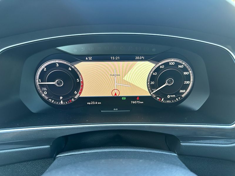Volkswagen Tiguan (2017) 2.0Tdi 140Kw DSG 4x4 - fotka 23 z 28
